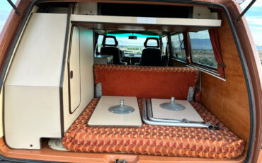 Volkswagen-BusVanagon-1984-Van-Camper-17