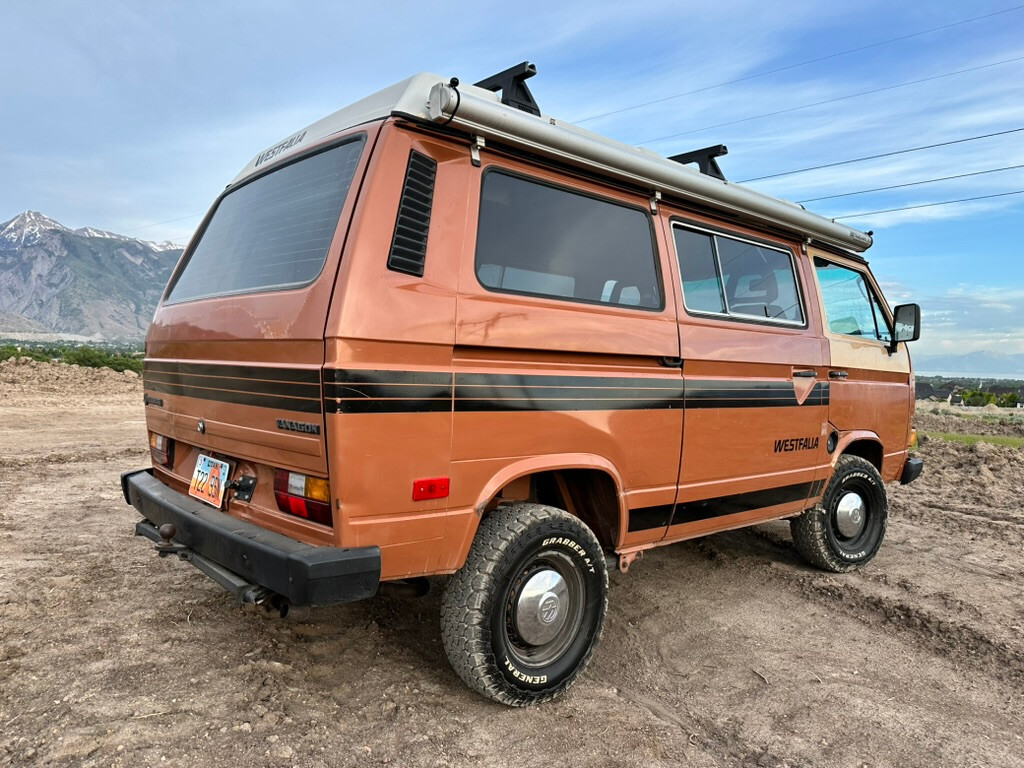 Volkswagen-BusVanagon-1984-Van-Camper-7