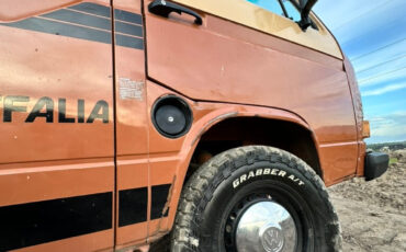 Volkswagen-BusVanagon-1984-Van-Camper-8