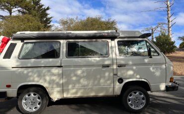 Volkswagen-BusVanagon-1985-Van-Camper-1