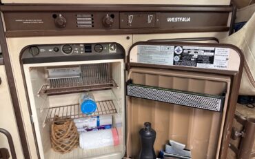 Volkswagen-BusVanagon-1985-Van-Camper-12
