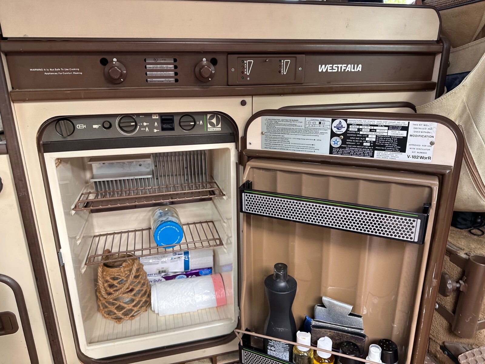 Volkswagen-BusVanagon-1985-Van-Camper-12