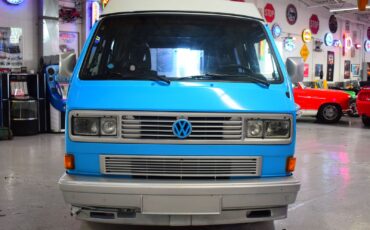 Volkswagen-BusVanagon-1989-Coupe-17
