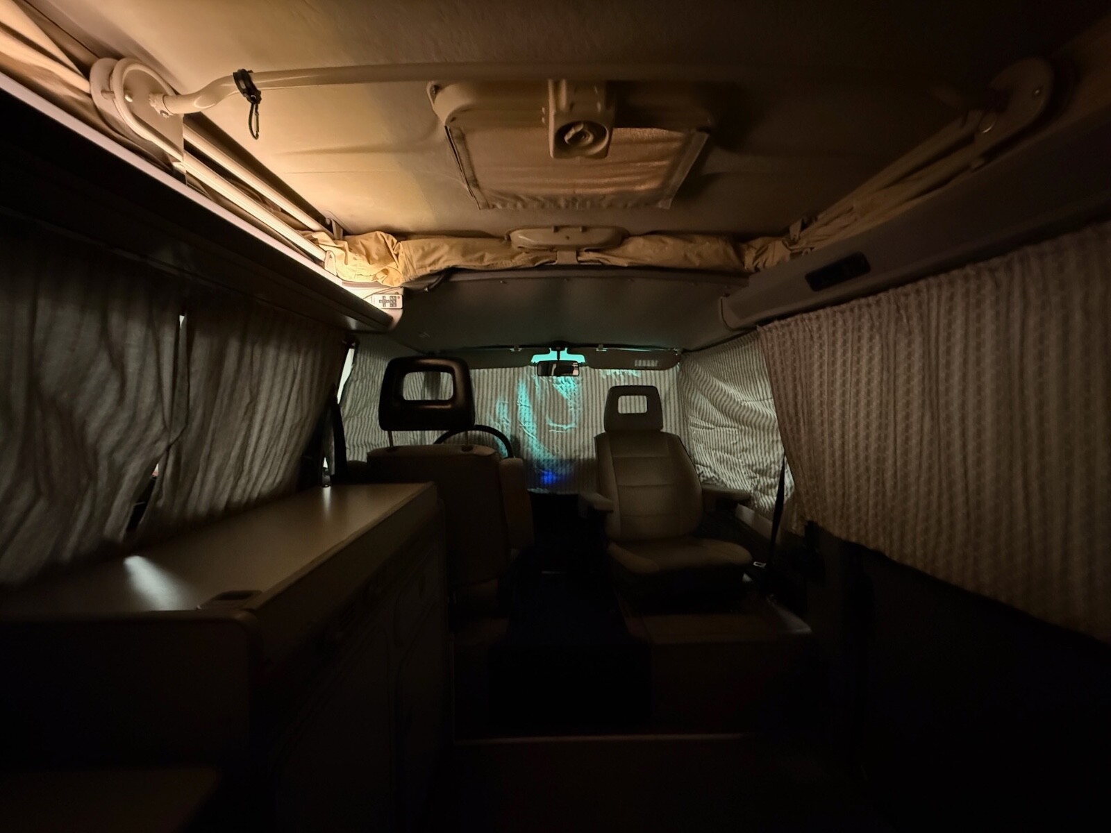 Volkswagen-BusVanagon-1989-Van-Camper-19