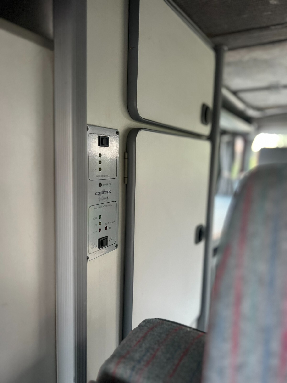 Volkswagen-BusVanagon-1991-Van-Camper-28