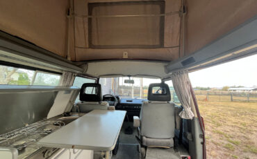 Volkswagen-BusVanagon-1991-Van-Camper-35