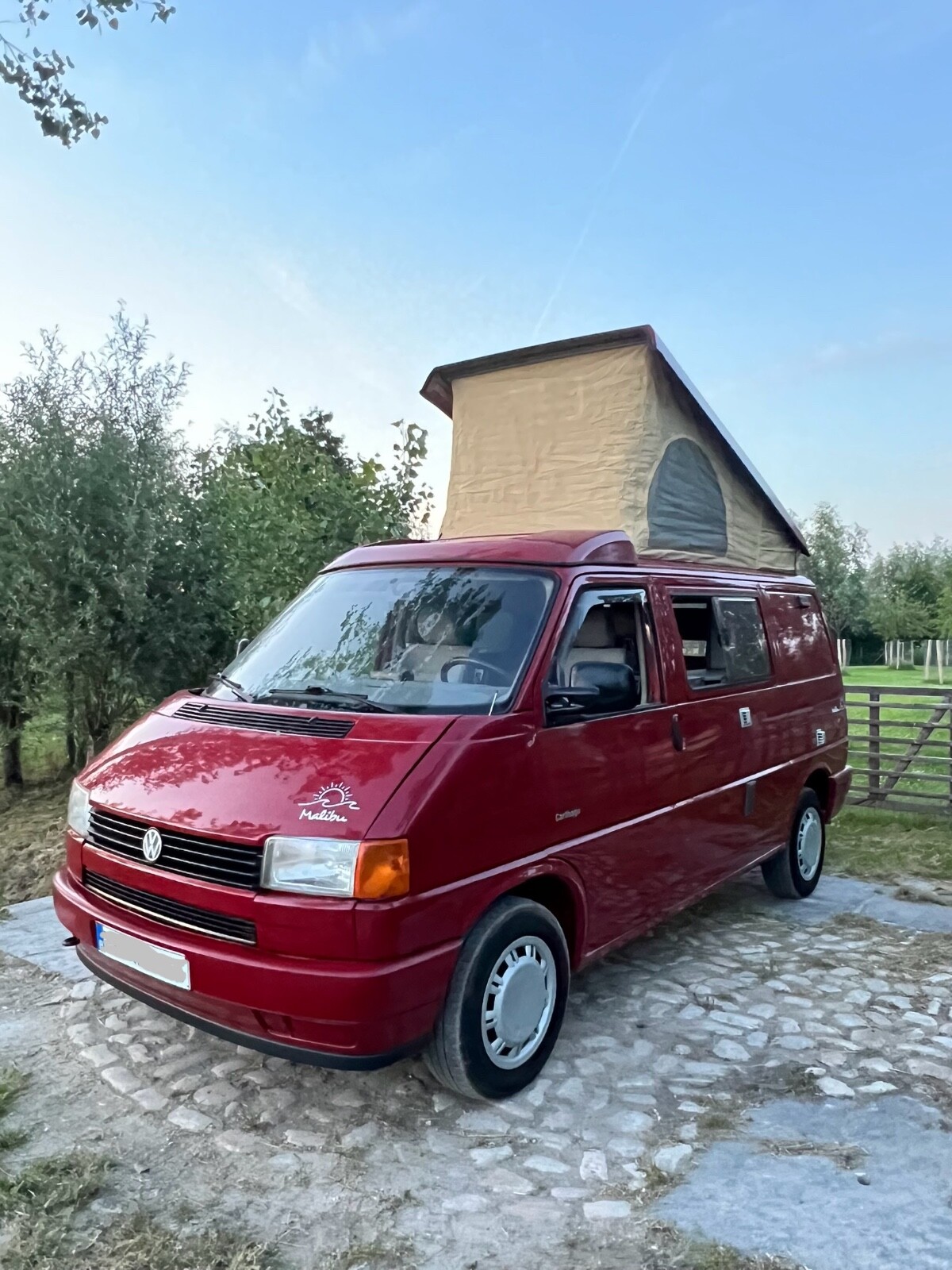 Volkswagen-BusVanagon-1991-Van-Camper