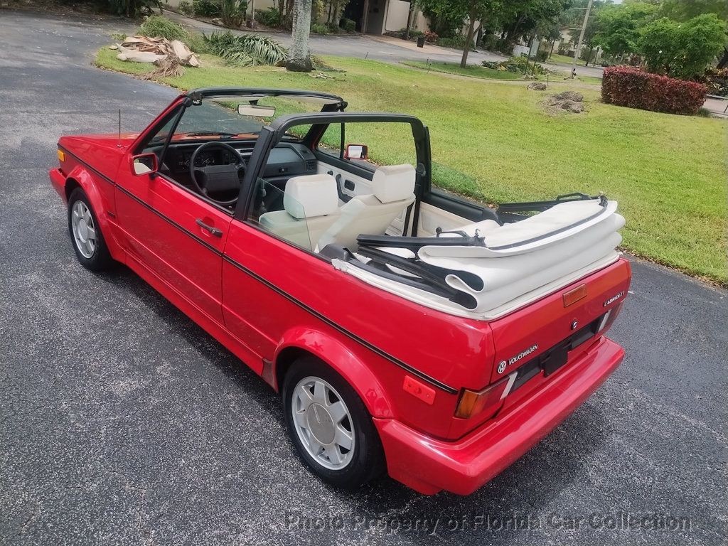 Volkswagen-Cabrio-1990-2