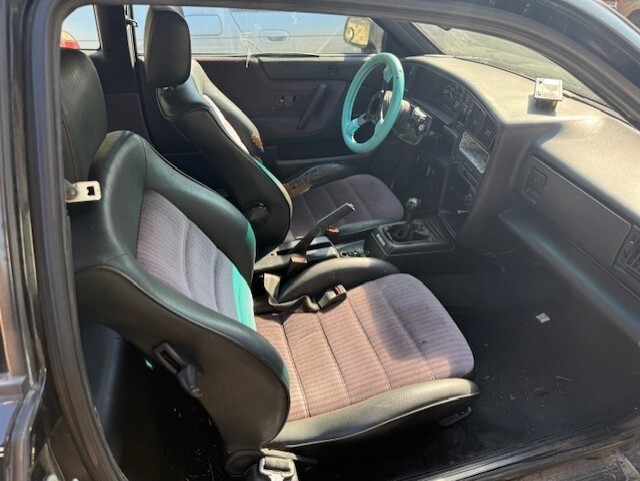 Volkswagen-Corrado-1990-Coupe-4