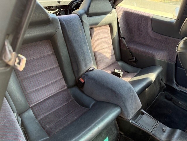 Volkswagen-Corrado-1990-Coupe-5