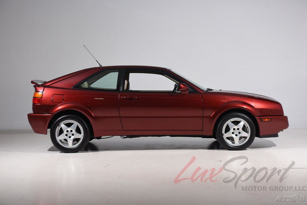 Volkswagen-Corrado-1994-Hatchback-15