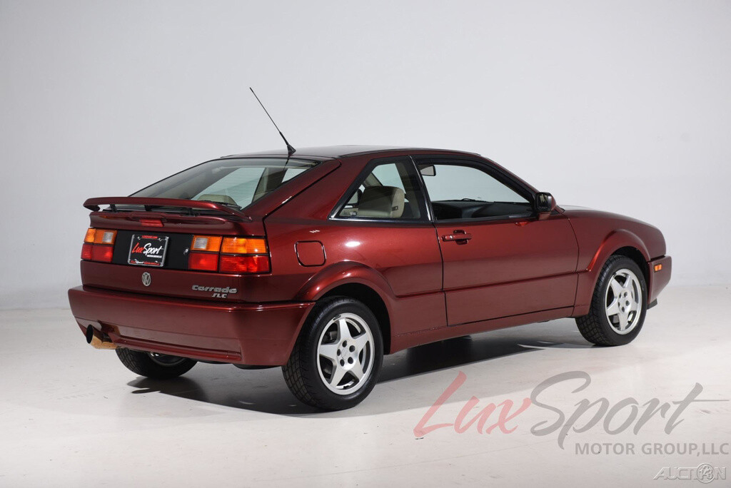 Volkswagen-Corrado-1994-Hatchback-17