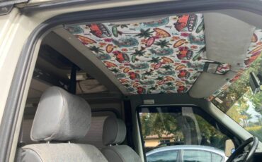 Volkswagen-Eurovan-camper-1995-white-10