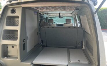 Volkswagen-Eurovan-camper-1995-white-14