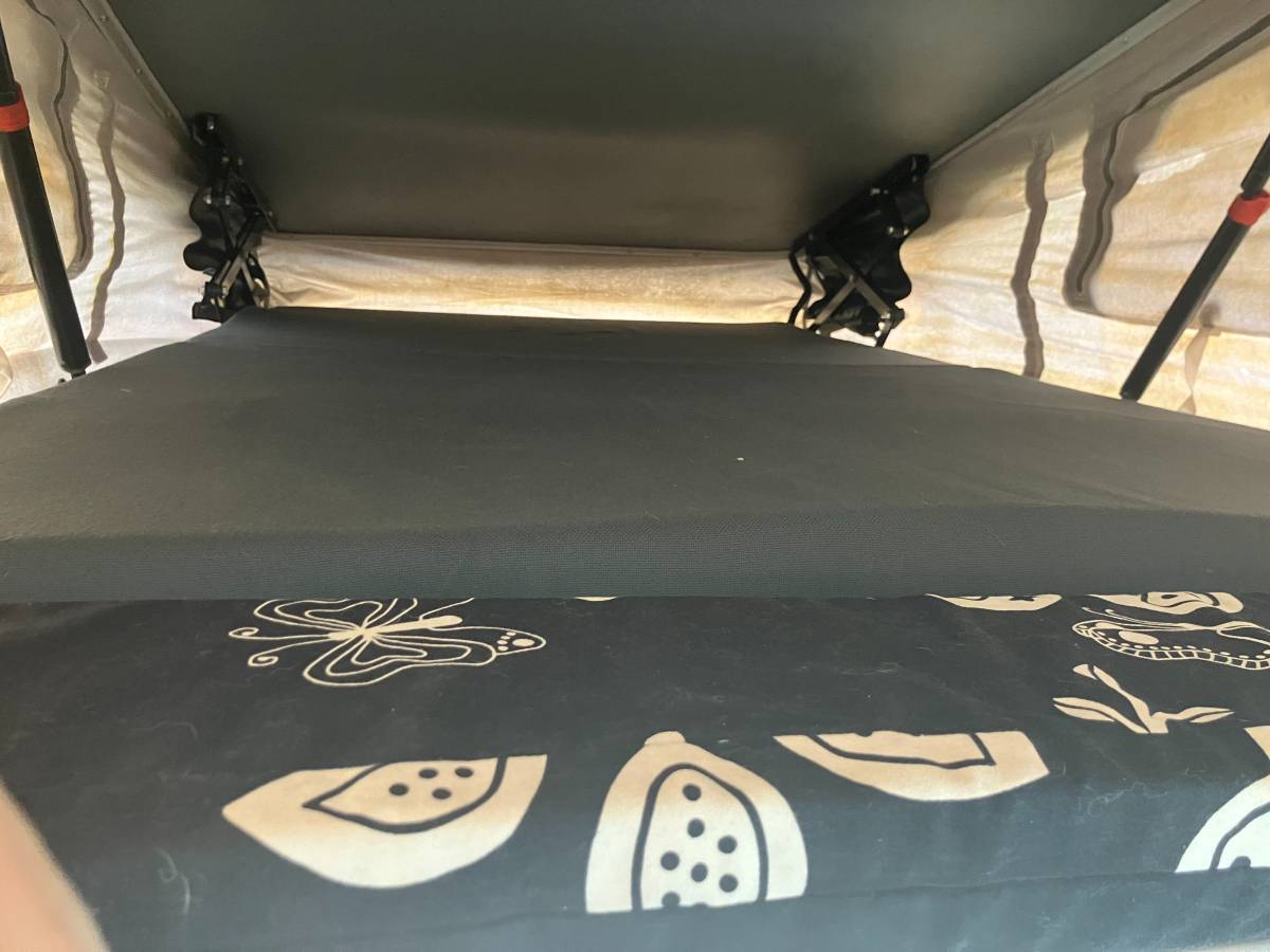 Volkswagen-Eurovan-camper-1995-white-17