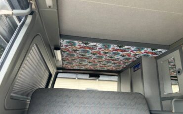 Volkswagen-Eurovan-camper-1995-white-20