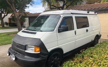 Volkswagen-Eurovan-camper-1995-white