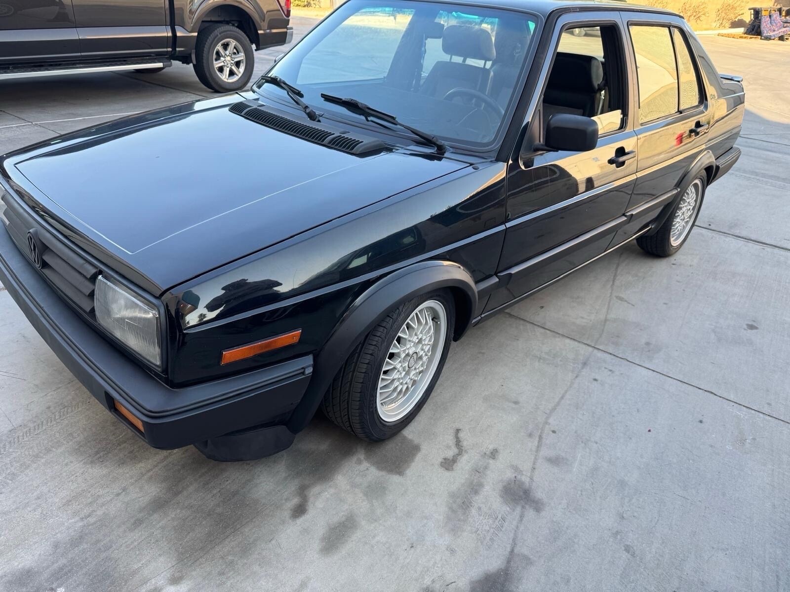 Volkswagen-Jetta-1988-1