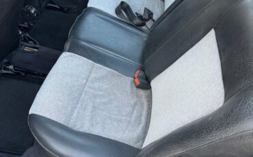 Volkswagen-Jetta-1988-9