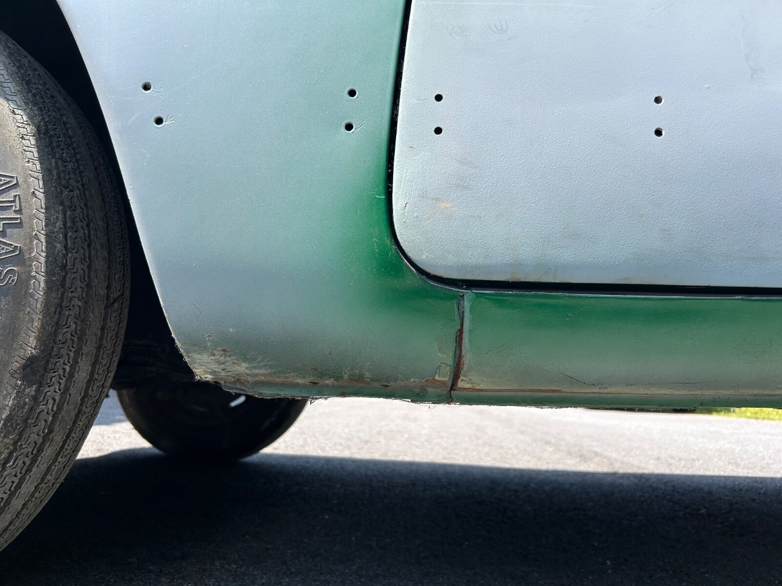 Volkswagen-Karmann-Ghia-1971-Coupe-12