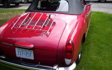 Volkswagen-Karmann-Ghia-1974-Convertible-2