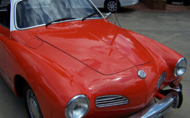 Volkswagen-Karmann-Ghia-1974-Coupe-16
