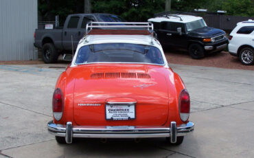 Volkswagen-Karmann-Ghia-1974-Coupe-19