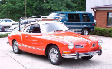 Volkswagen-Karmann-Ghia-1974-Coupe-2
