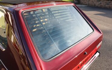 Volkswagen-Rabbit-1984-Hatchback-13