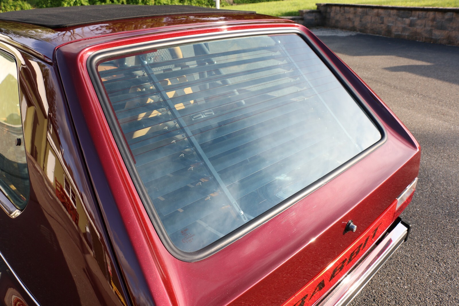 Volkswagen-Rabbit-1984-Hatchback-13