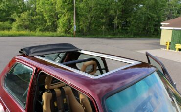 Volkswagen-Rabbit-1984-Hatchback-20