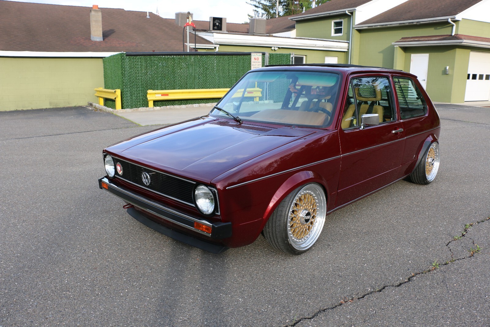 Volkswagen-Rabbit-1984-Hatchback-23