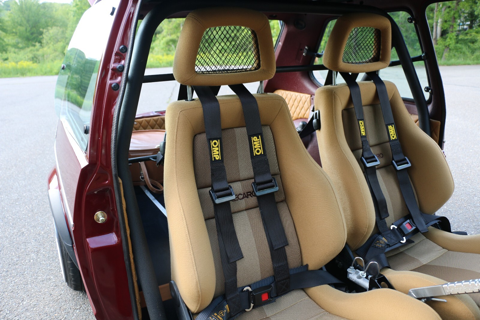 Volkswagen-Rabbit-1984-Hatchback-39