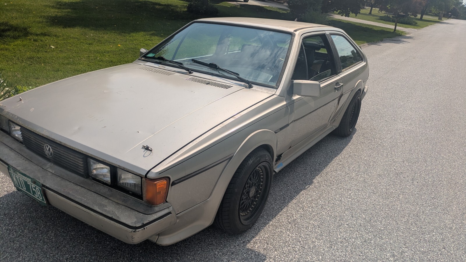 Volkswagen-Scirocco-1987-Coupe-11