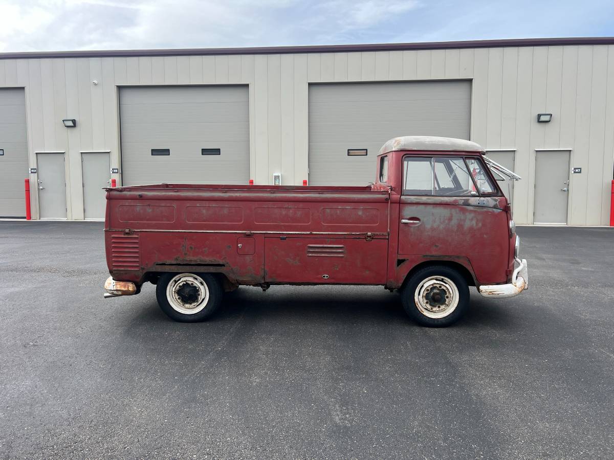 Volkswagen-Single-cab-bus-1962-red-3