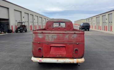 Volkswagen-Single-cab-bus-1962-red-5