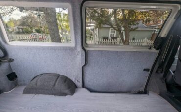 Volkswagen-T4-caravelle-hi-top-camper-van-diesel-1992-10