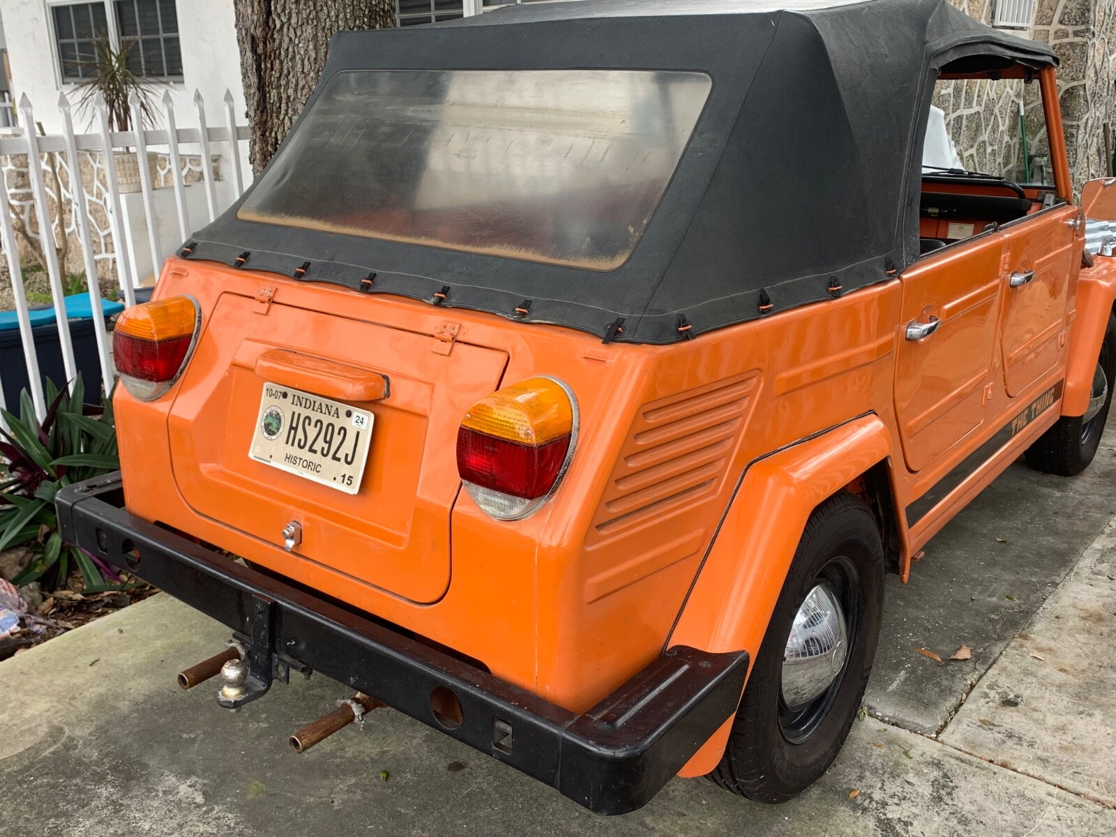 Volkswagen-Thing-1973-Convertible-1