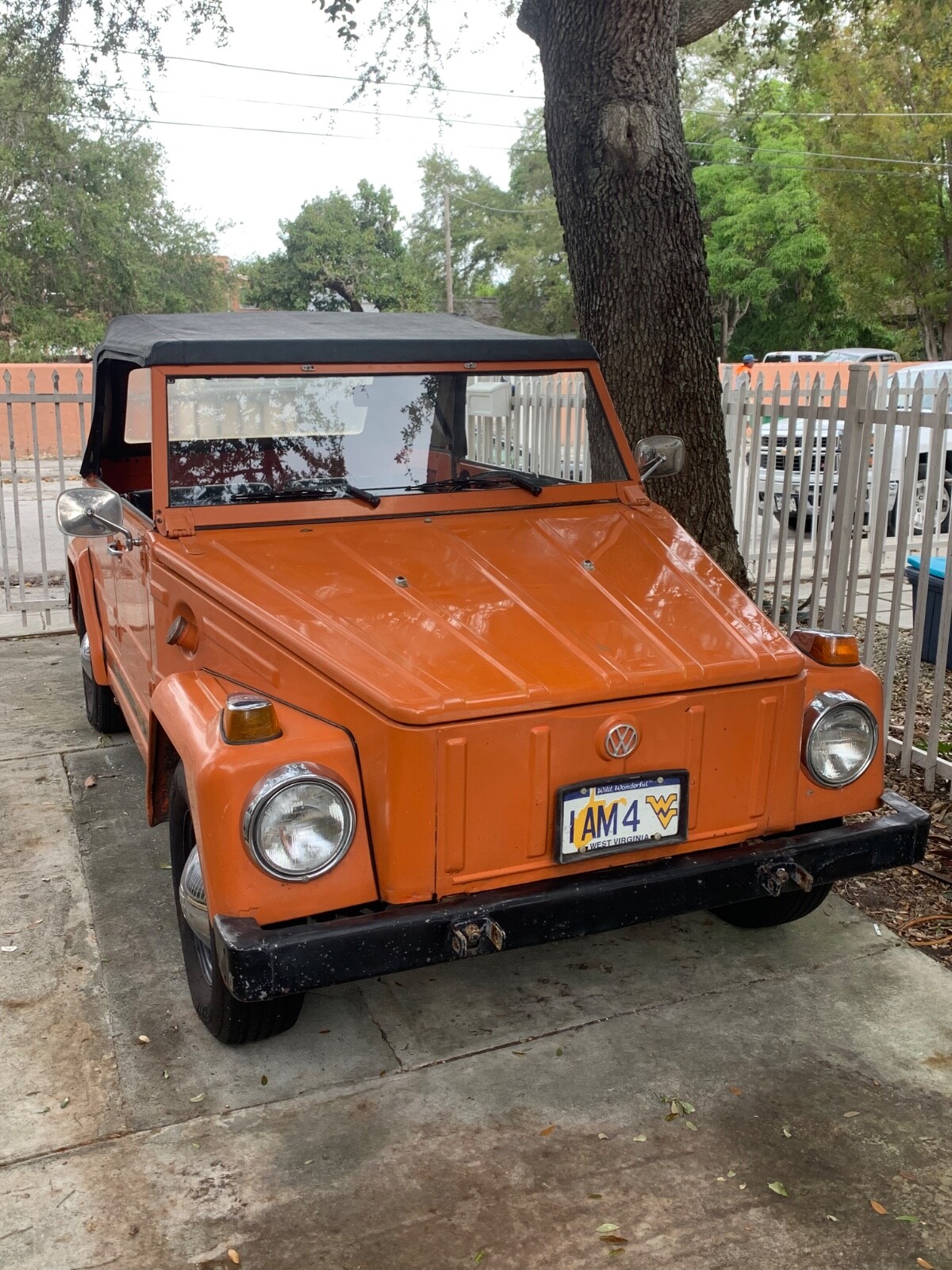 Volkswagen-Thing-1973-Convertible
