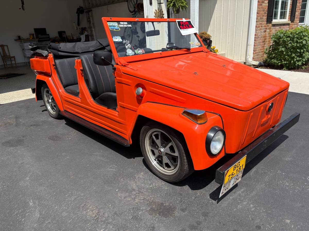 Volkswagen-Thing-1975-orange-3