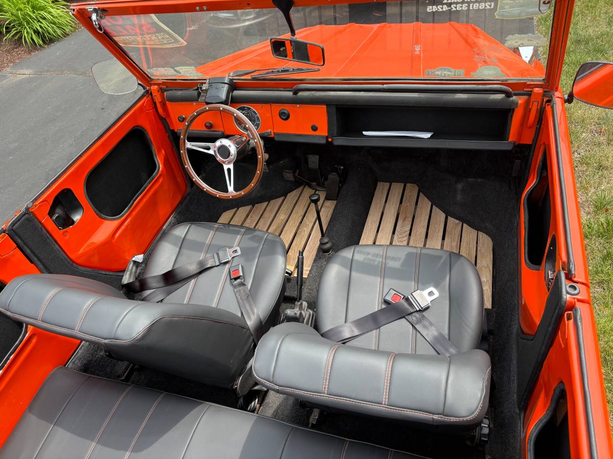Volkswagen-Thing-1975-orange-6