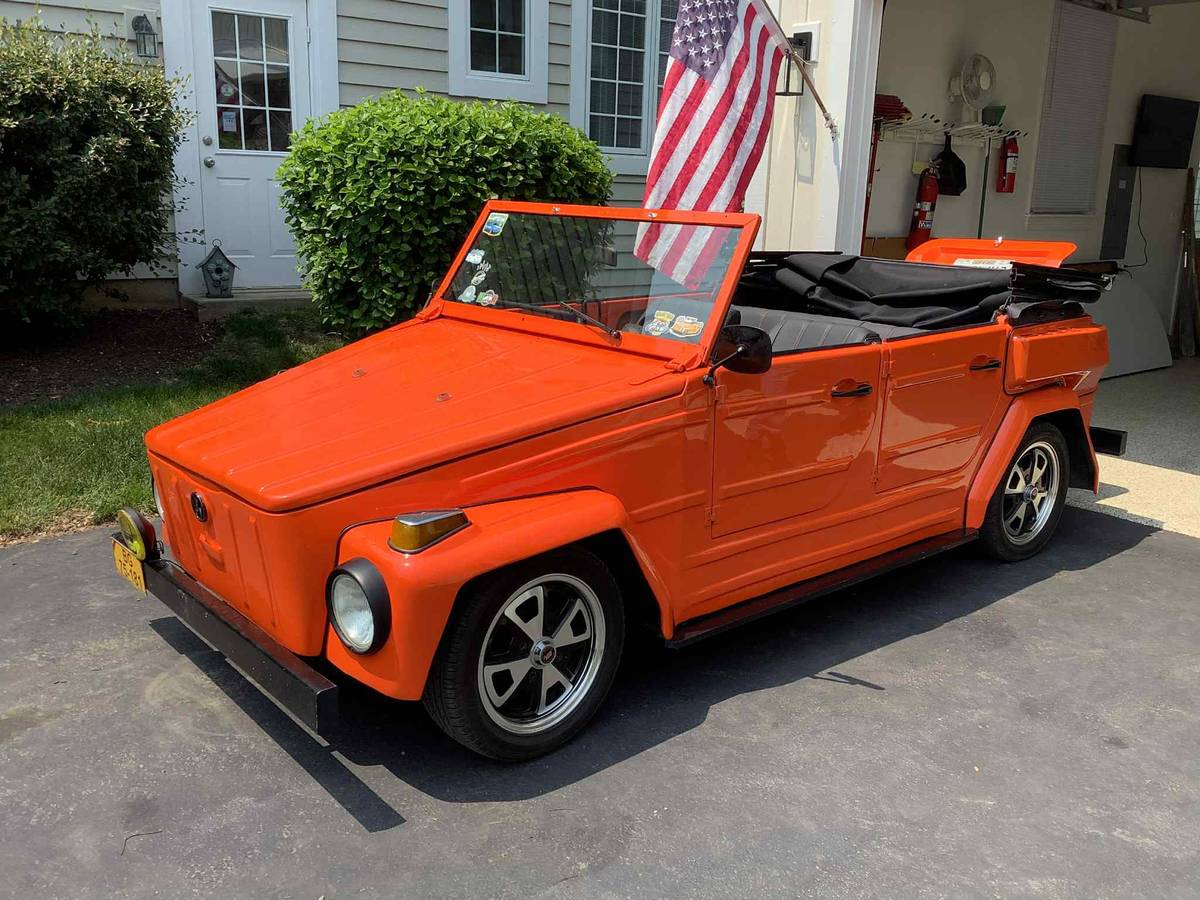 Volkswagen-Thing-1975-orange