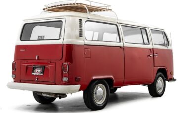Volkswagen-Type-II-Bus-1975-Other-3