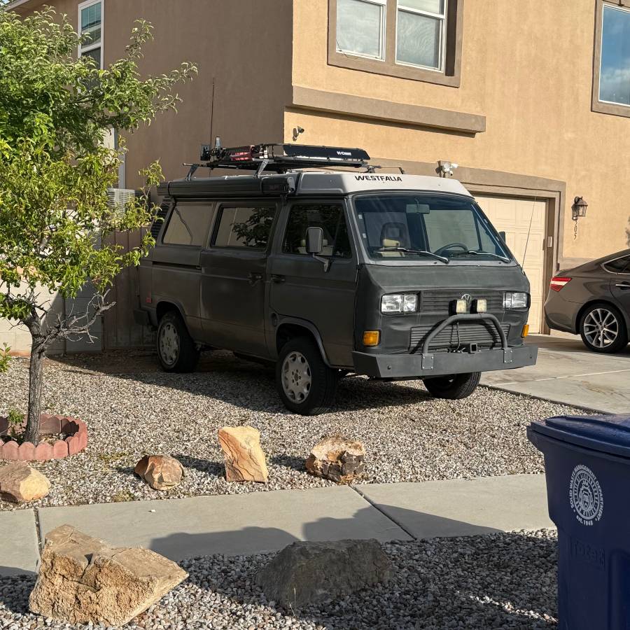 Volkswagen-Van-wagon-t2-1986-grey-19