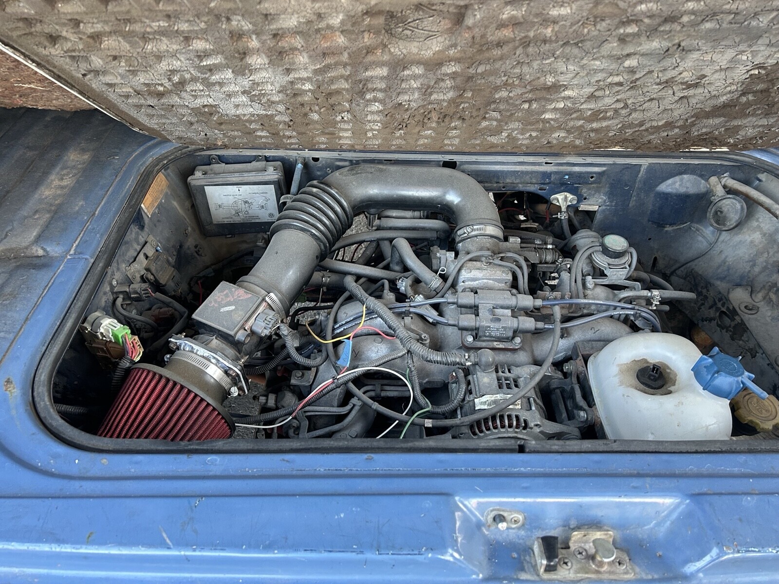 Volkswagen-Vanagon-1984-12