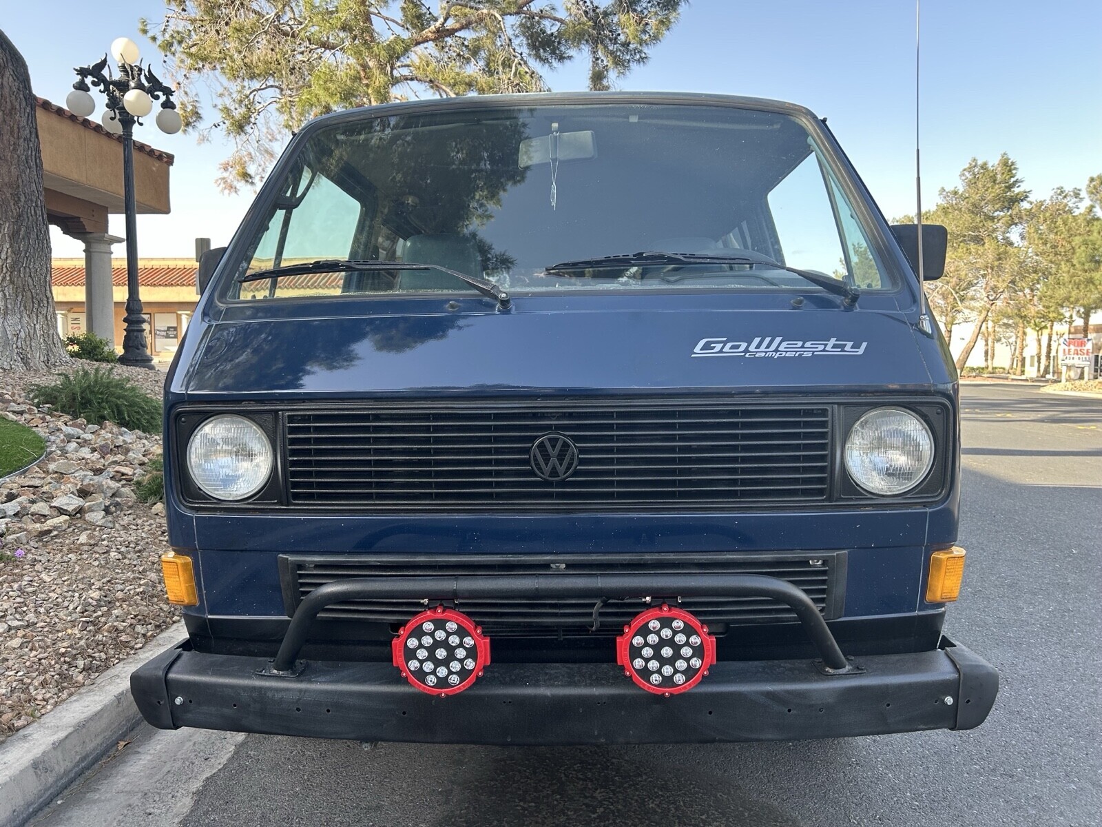 Volkswagen-Vanagon-1984-6