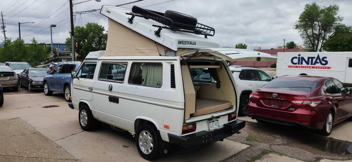 Volkswagen-Vanagon-1984-white-2
