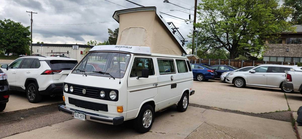 Volkswagen-Vanagon-1984-white-3
