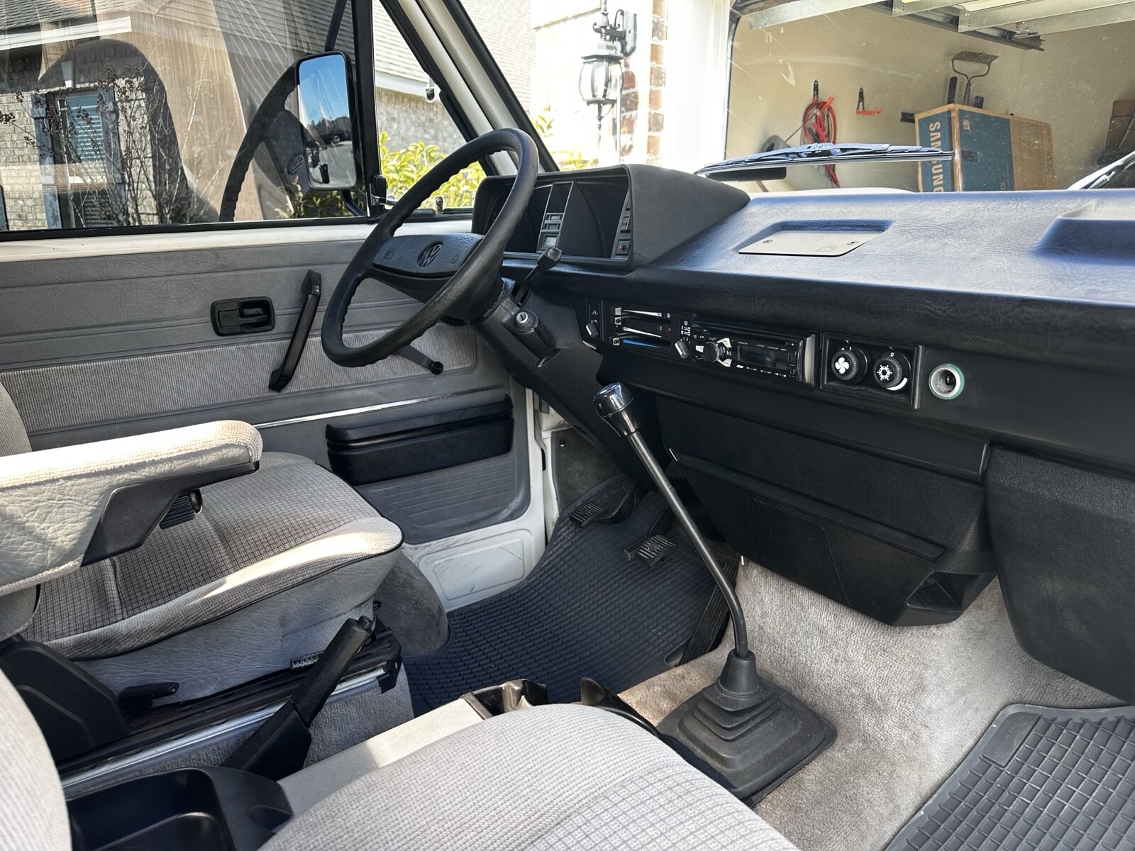 Volkswagen-Vanagon-1989-Van-Camper-15