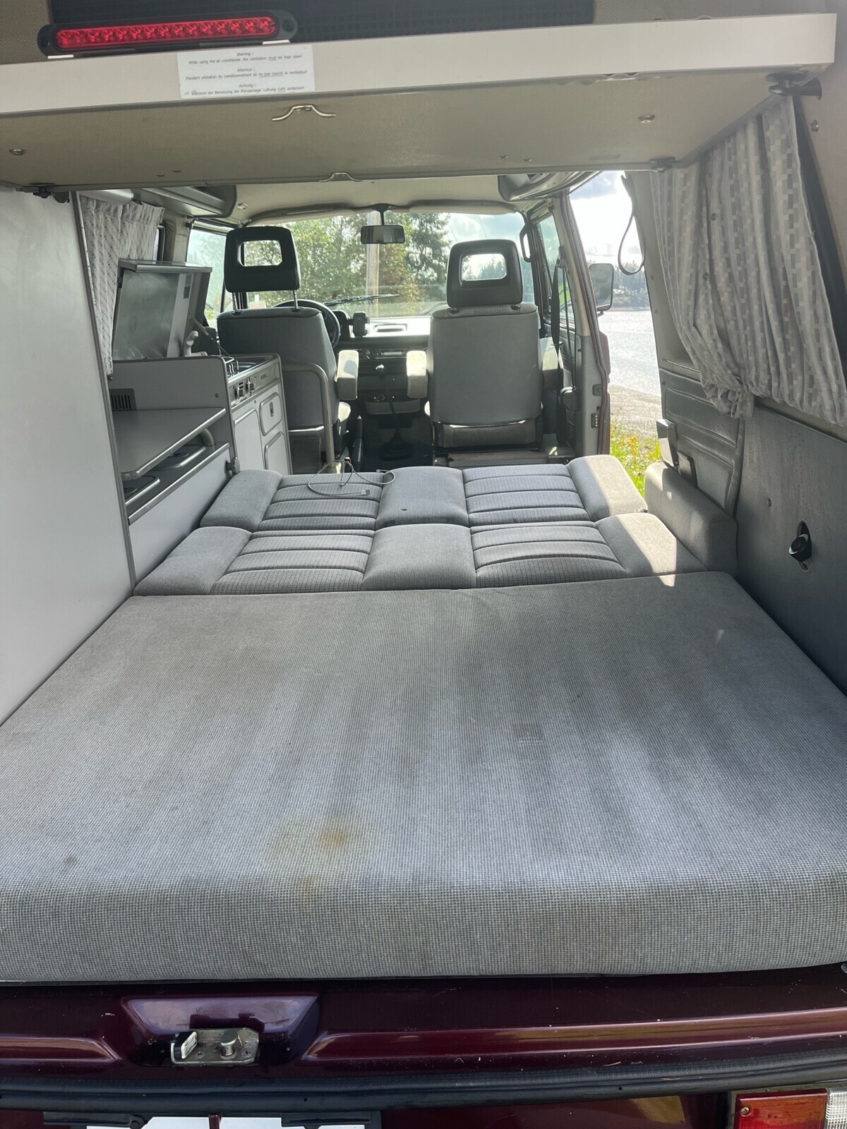 Volkswagen-Vanagon-1991-8